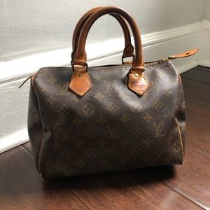 Louis Vuitton Speedy 25